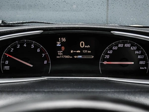 Минивэн Toyota Sienta 2015 года, 1319000 рублей, Кирилловка