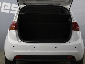 Минивэн Kia Venga 2011 года, 790000 рублей, Омск