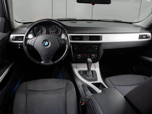 Седан BMW 3 серия 2011 года, 1169000 рублей, Тюмень
