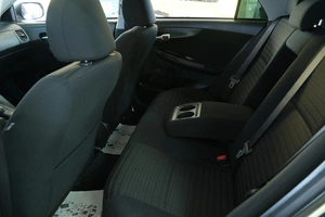 Седан Toyota Corolla 2012 года, 1049000 рублей, Омск
