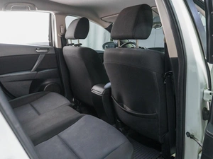 Седан Mazda 3 2011 года, 759000 рублей, Сургут
