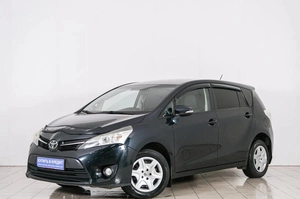 Минивэн Toyota Verso 2013 года, 1289000 рублей, Красноярск