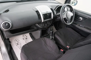 Хетчбэк Nissan Note 2010 года, 619000 рублей, Красноярск
