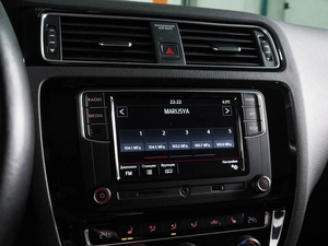 Седан Volkswagen Jetta 2018 года, 1498000 рублей, Воронеж