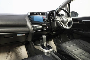 Хетчбэк Honda Fit 2017 года, 1229000 рублей, Новосибирск