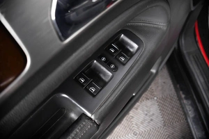 Внедорожник Volkswagen Touareg 2007 года, 999000 рублей, Пермь