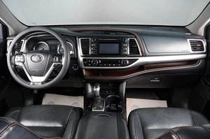 Внедорожник Toyota Highlander 2014 года, 2849000 рублей, Тюмень
