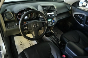 Внедорожник Toyota RAV4 2007 года, 1339000 рублей, Омск