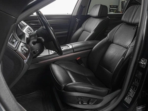 Седан BMW 7 серия 2012 года, 1999000 рублей, Тюмень