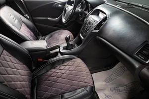Хетчбэк Opel Astra 2012 года, 559000 рублей, Оренбург