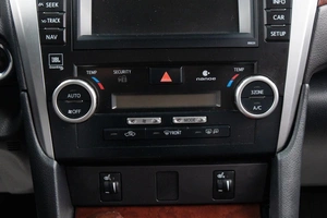 Седан Toyota Camry 2013 года, 1579000 рублей, Оренбург