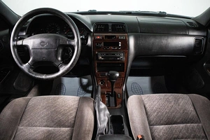 Седан Nissan Maxima 1998 года, 329000 рублей, Сургут