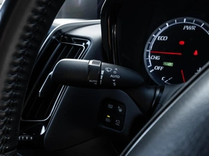Седан Toyota Crown 2019 года, 3190000 рублей, Ставрополь