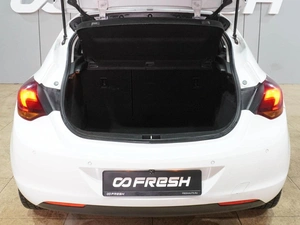 Хетчбэк Opel Astra 2011 года, 729000 рублей, Воронеж