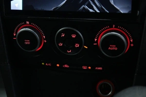 Хетчбэк Mazda Axela 2007 года, Солонцы