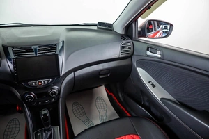 Седан Hyundai Solaris 2016 года, 1339000 рублей, Пермь