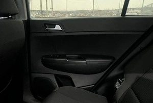 Внедорожник Kia Sportage 2018 года, 1740000 рублей, Солонцы