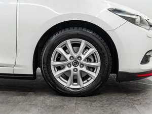 Хетчбэк Mazda Axela 2017 года, 1590000 рублей, Красноярск
