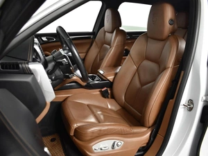 Внедорожник Porsche Cayenne 2017 года, 4212000 рублей, Казань