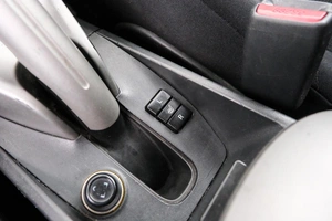 Хетчбэк Toyota Auris 2007 года, 689000 рублей, Красноярск