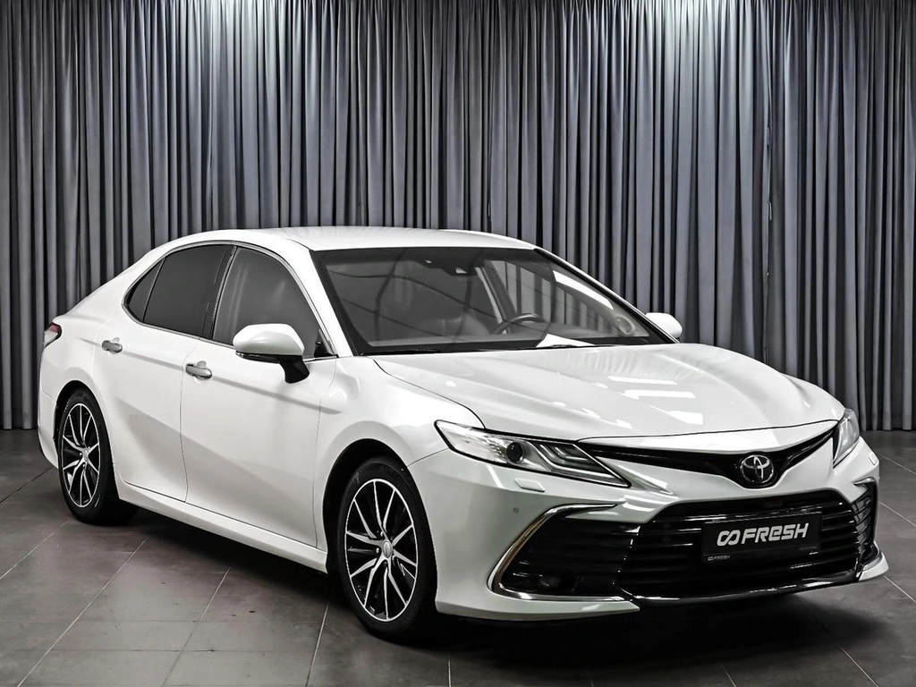 Седан Toyota Camry 2018 года, 2489000 рублей, Ставрополь