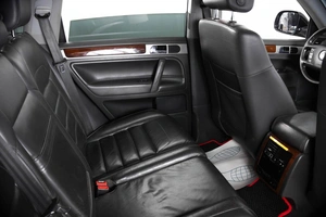 Внедорожник Volkswagen Touareg 2007 года, 999000 рублей, Пермь