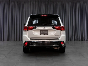 Внедорожник Mitsubishi Outlander 2022 года, 3710000 рублей, Тюмень