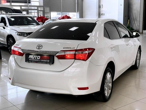 Седан Toyota Corolla 2013 года, 1187000 рублей, Солонцы
