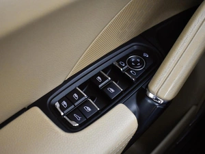 Внедорожник Porsche Cayenne 2015 года, 3224900 рублей, Казань