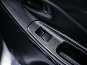 Хетчбэк Toyota Yaris 2021 года, 1150000 рублей, Красноярск