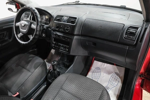 Универсал Skoda Fabia 2013 года, 479000 рублей, Новокузнецк