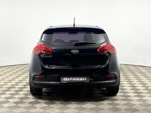 Хетчбэк Kia Ceed 2013 года, 919900 рублей, Казань