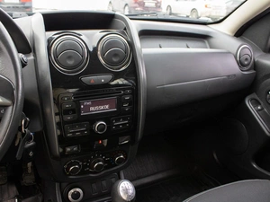 Внедорожник Renault Duster 2016 года, 1439000 рублей, Петрозаводск