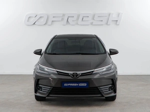 Седан Toyota Corolla 2018 года, 1549046 рублей, Москва
