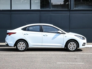 Седан Hyundai Solaris 2018 года, 1524000 рублей, Кирилловка