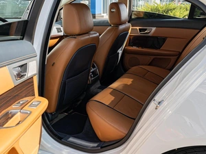 Седан Jaguar XF 2013 года, 1190000 рублей, Краснодар
