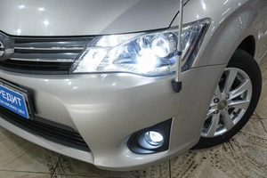 Седан Toyota Corolla Axio 2013 года, 1199000 рублей, Новокузнецк