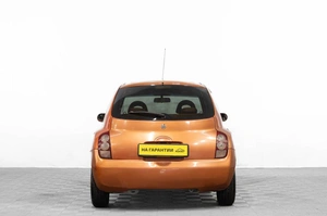 Хетчбэк Nissan March 2002 года, 299000 рублей, Барнаул