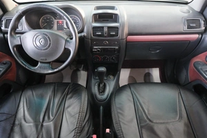 Купе Renault Clio 2002 года, 319000 рублей, Омск