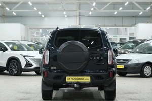 Внедорожник ВАЗ (LADA) Niva Travel 2023 года, 1399000 рублей, Омск