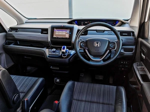 Минивэн Honda Freed+ 2019 года, 1930000 рублей, Краснодар