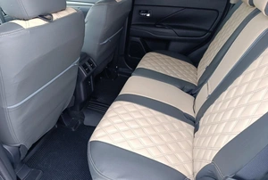 Внедорожник Mitsubishi Outlander 2019 года, 2650000 рублей, Красноярск