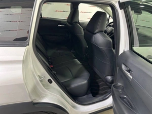 Внедорожник Toyota Corolla Cross 2024 года, 2890000 рублей, Красноярск