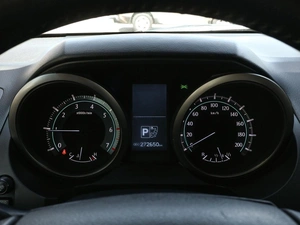 Внедорожник Toyota Land Cruiser Prado 2012 года, 2860000 рублей, Волгоград