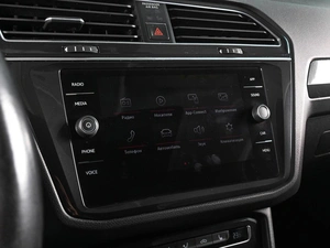 Внедорожник Volkswagen Tiguan 2018 года, 2850000 рублей, Аксай