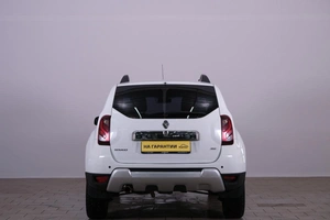 Внедорожник Renault Duster 2017 года, 1479000 рублей, Омск