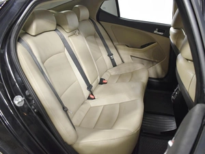 Седан Kia Optima 2015 года, 1557900 рублей, Казань