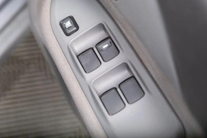 Седан Mitsubishi Lancer 2004 года, 259000 рублей, Томск