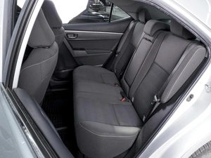 Седан Toyota Corolla 2018 года, 1640000 рублей, Ростов-на-Дону