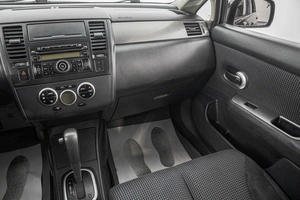 Седан Nissan Tiida 2011 года, 749000 рублей, Барнаул